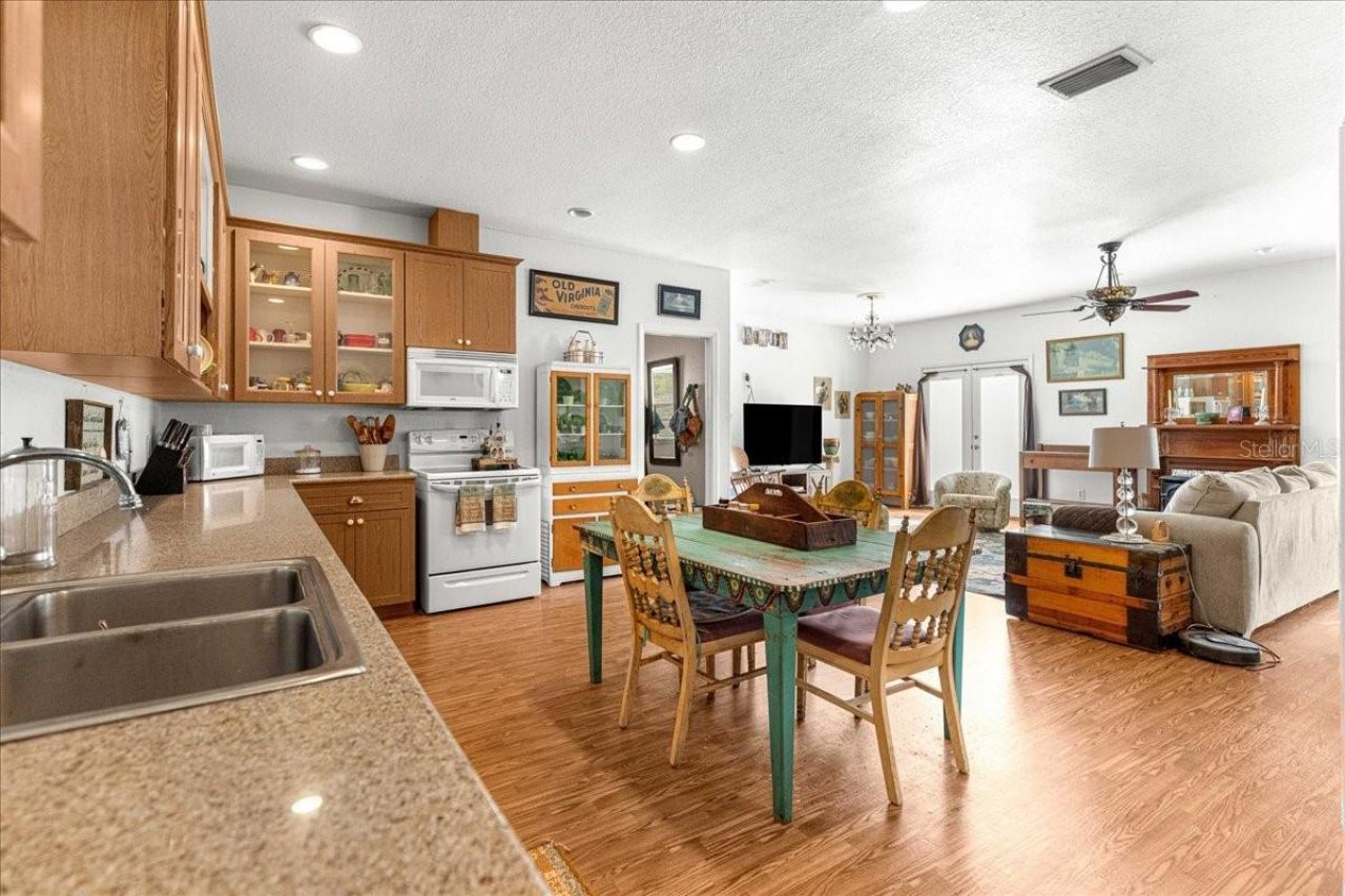 6025 NE 19th Court, Ocala, FL 34479 Photo