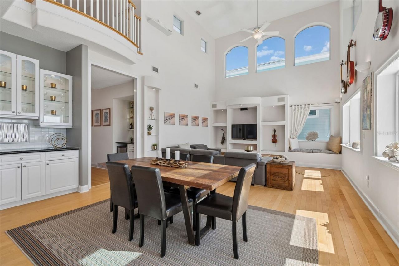 874 Bay Point Drive, Madeira Beach, FL 33708 Photo