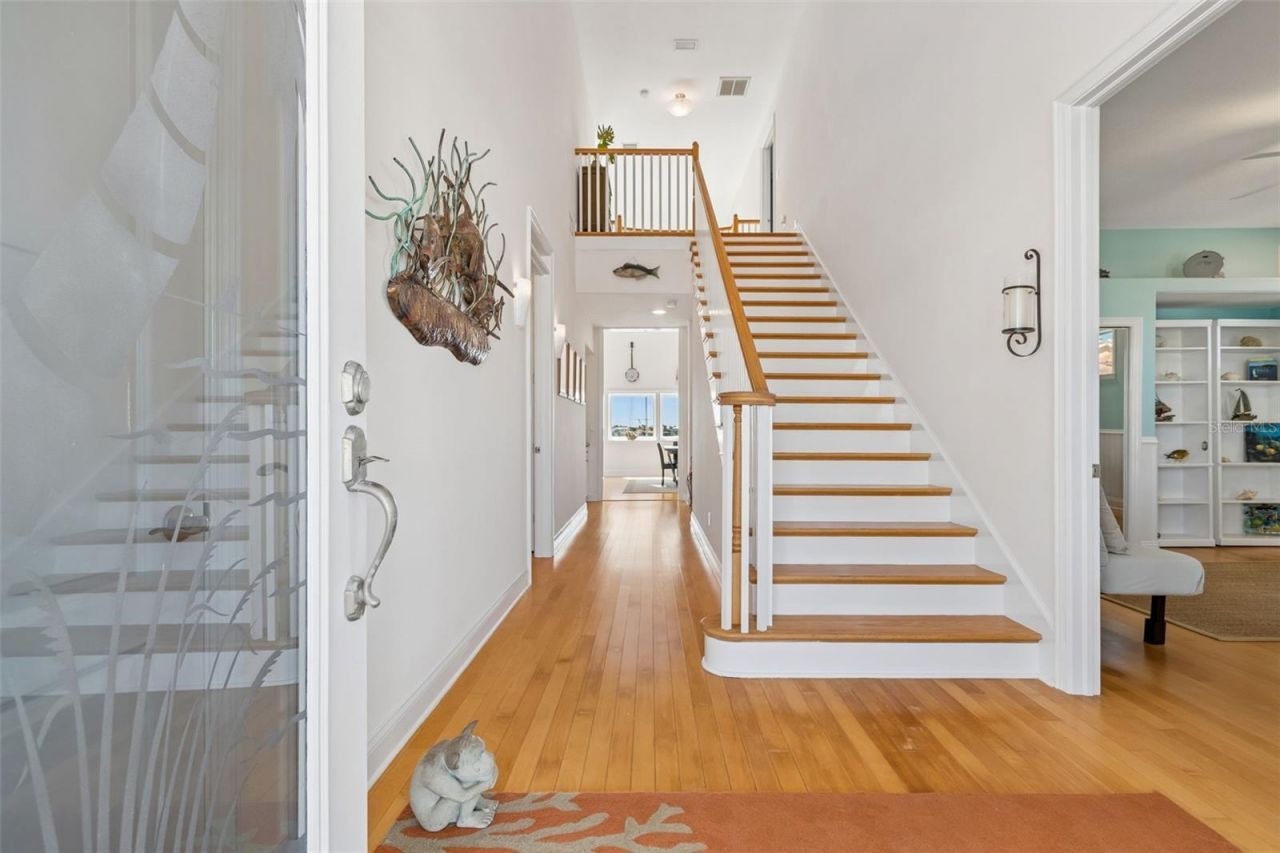 874 Bay Point Drive, Madeira Beach, FL 33708 Photo