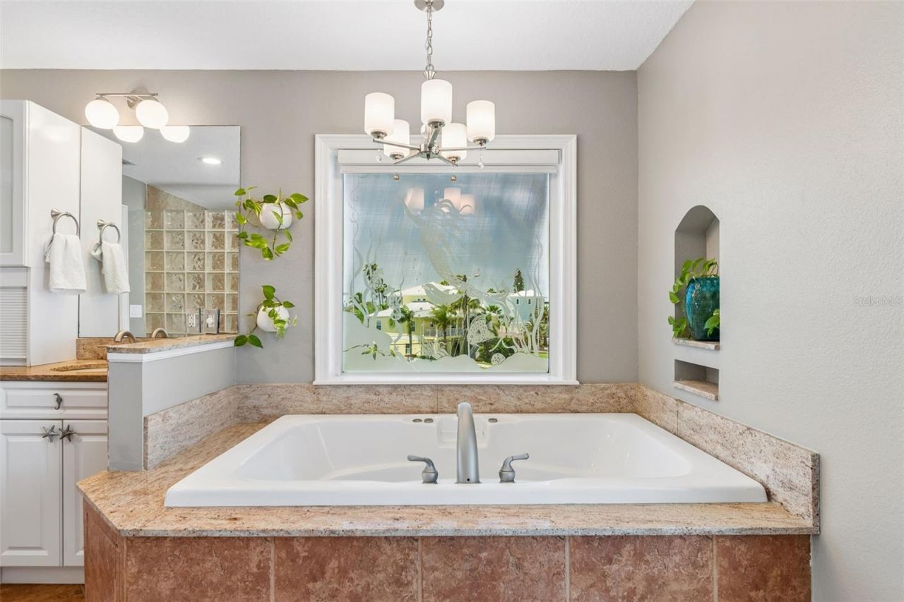 874 Bay Point Drive, Madeira Beach, FL 33708 Photo