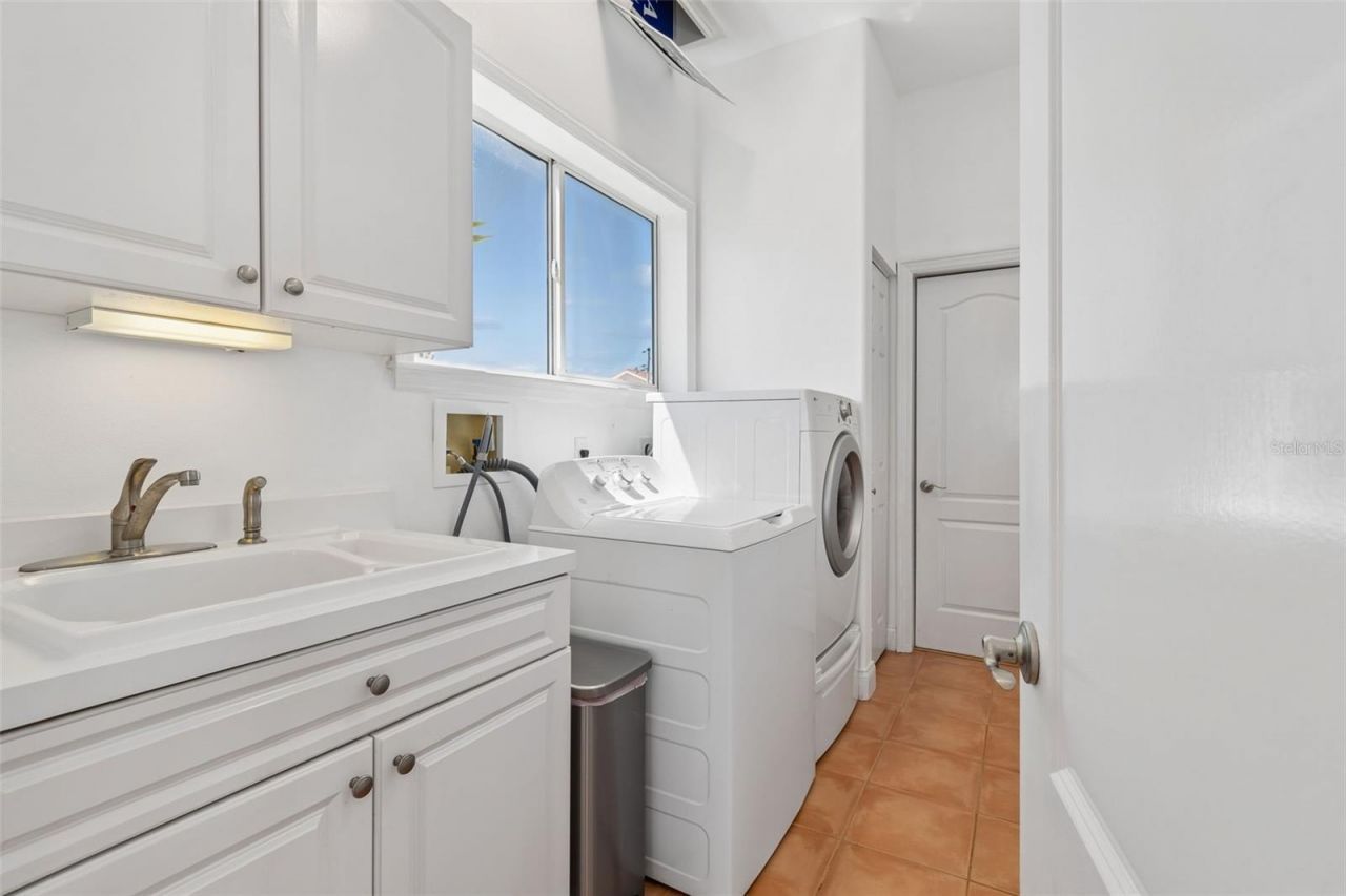 874 Bay Point Drive, Madeira Beach, FL 33708 Photo