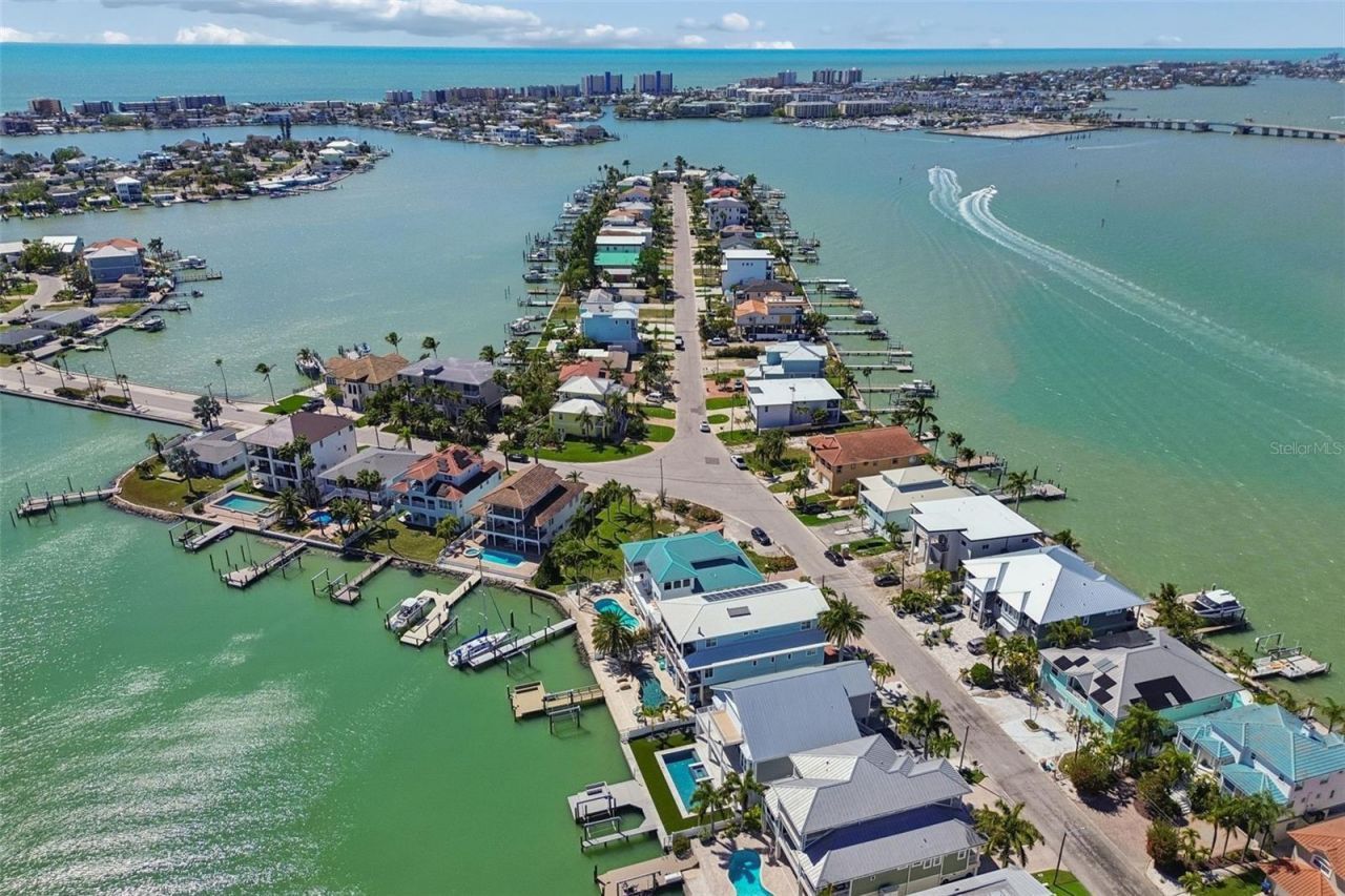 874 Bay Point Drive, Madeira Beach, FL 33708 Photo