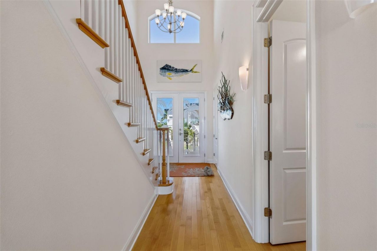 874 Bay Point Drive, Madeira Beach, FL 33708 Photo