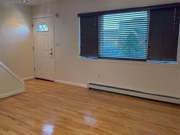 Massapequa, NY 11758