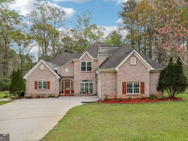 140 Lang Drive, Fayetteville, GA 30214