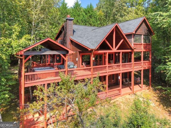 603 Redberry Ridge Road, Blue Ridge, GA 30513