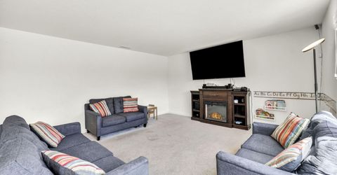 8982 Wolf River Drive, Reno, NV 89506 Photo