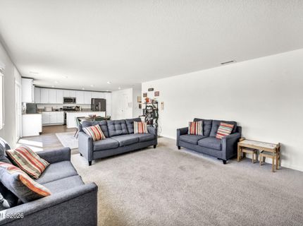 8982 Wolf River Drive, Reno, NV 89506 Photo
