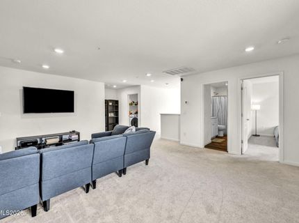 8982 Wolf River Drive, Reno, NV 89506 Photo