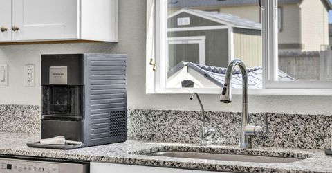 8982 Wolf River Drive, Reno, NV 89506 Photo