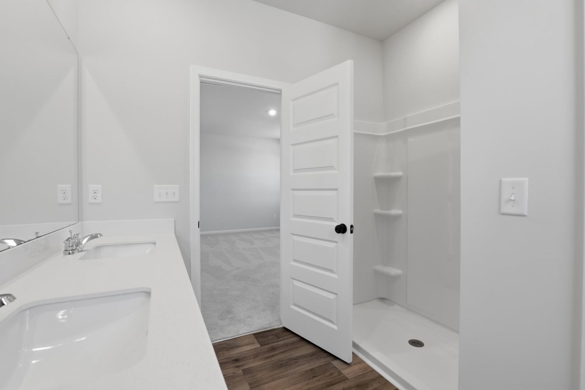 601 Southwind Way Photo 16