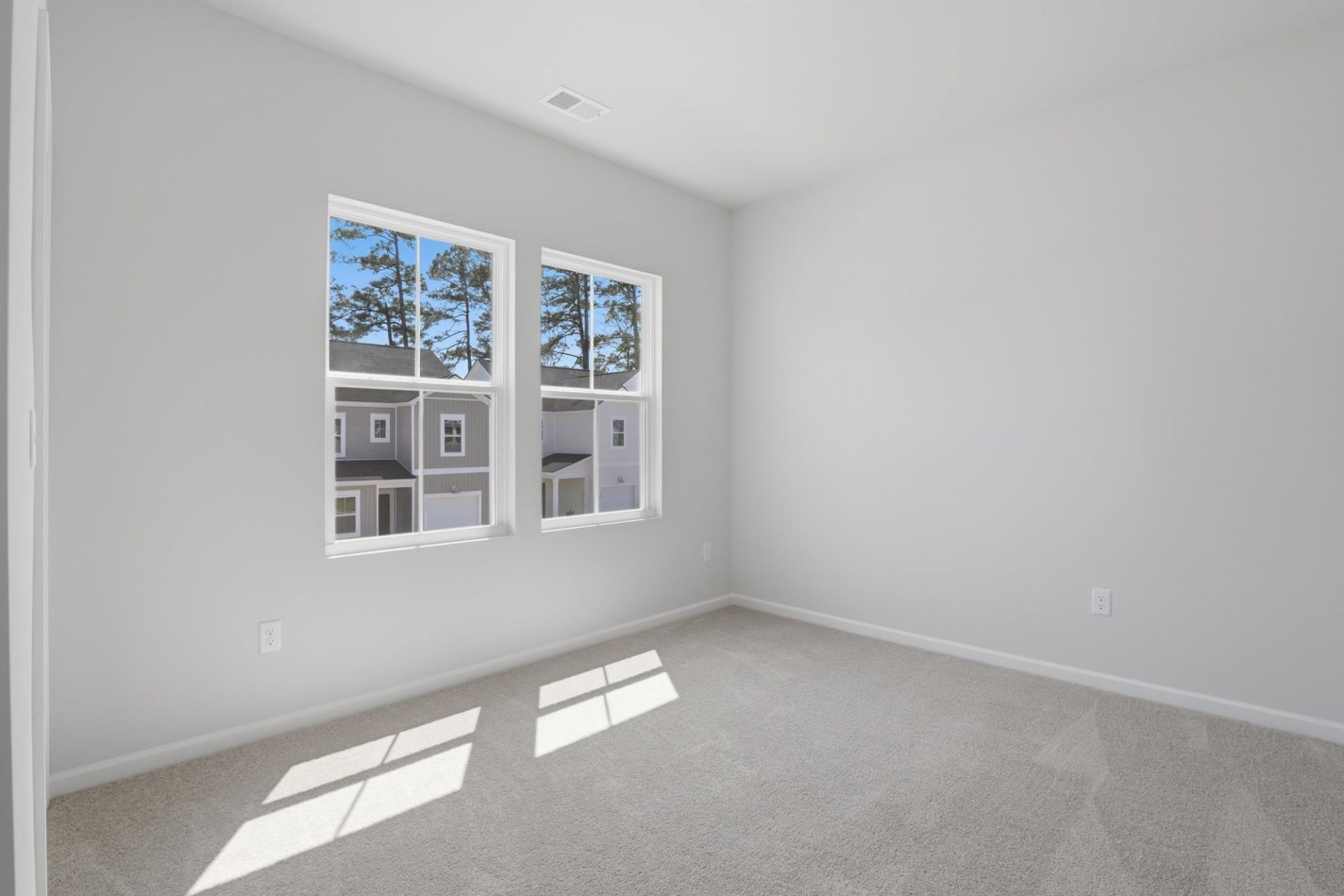 601 Southwind Way Photo 25