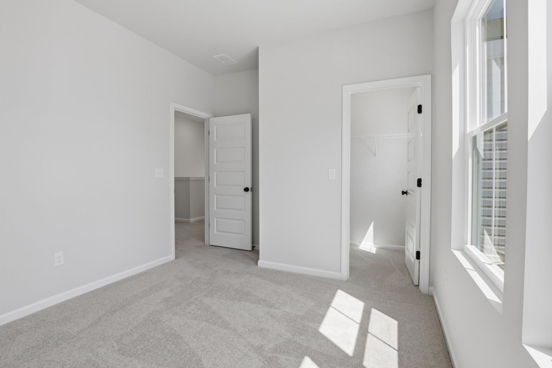 601 Southwind Way Photo 26