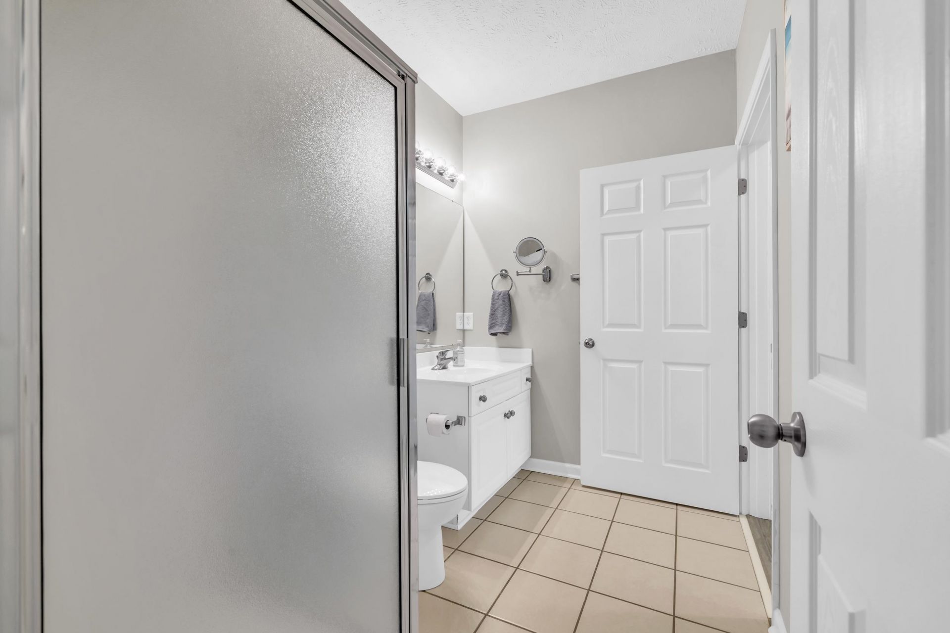 601 Hillside Dr. N Photo 19