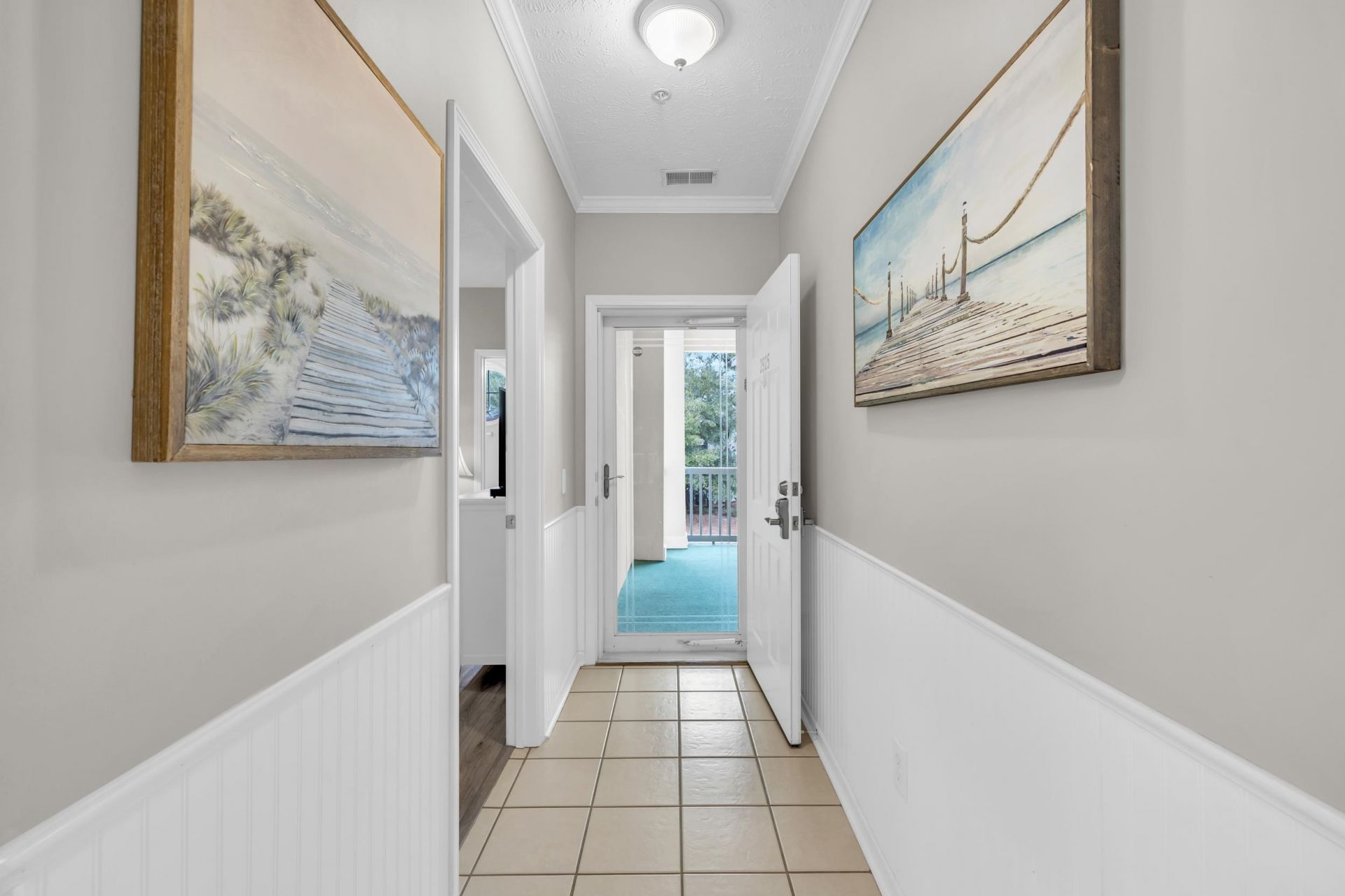 601 Hillside Dr. N Photo 4