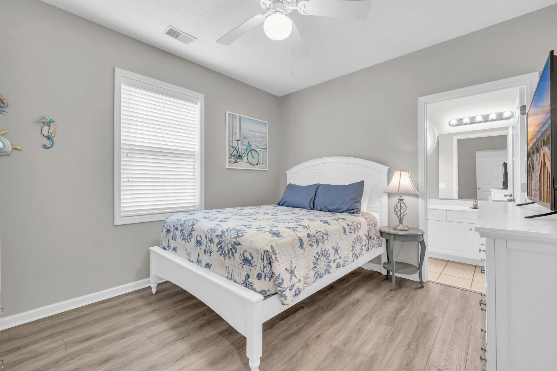 601 Hillside Dr. N Photo 5