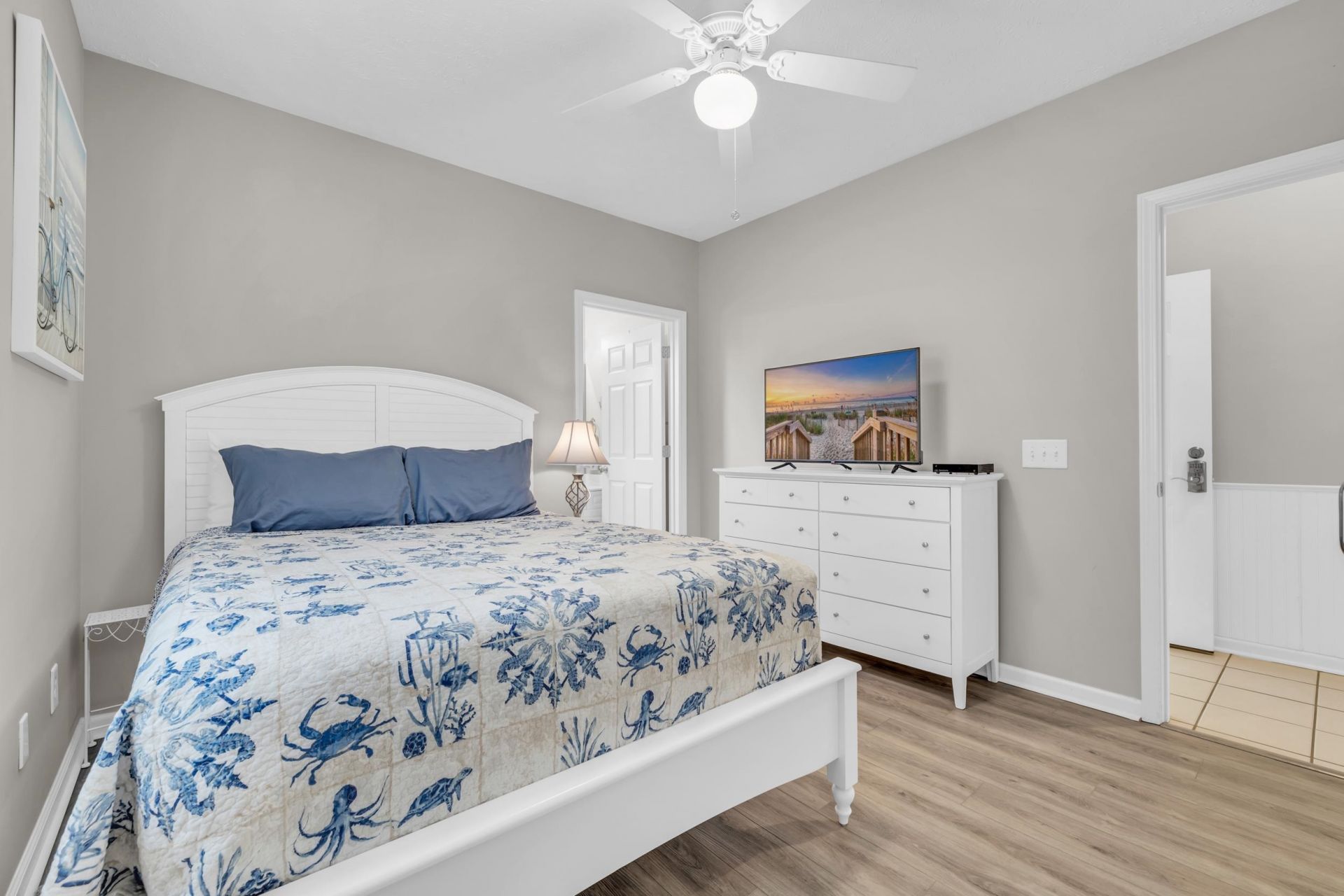 601 Hillside Dr. N Photo 6