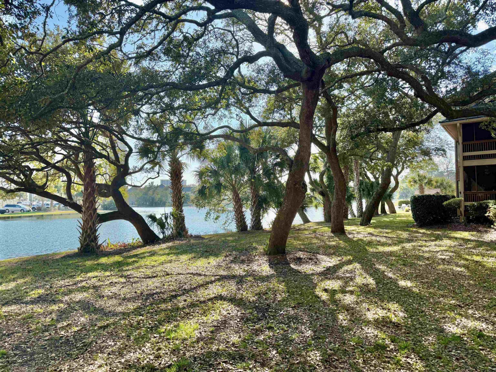 410 Melrose Pl.  Photo 18