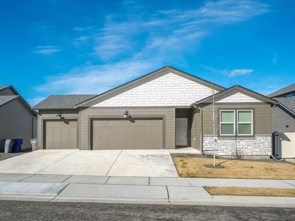 8018 S AVERY Rd, Cheney, WA 99004