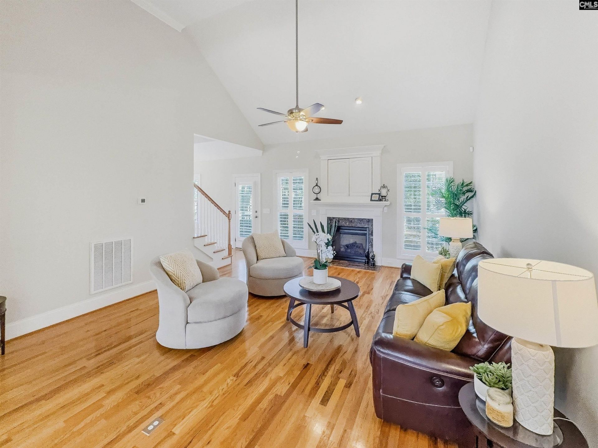 304 Shoal Creek Drive  Photo 5