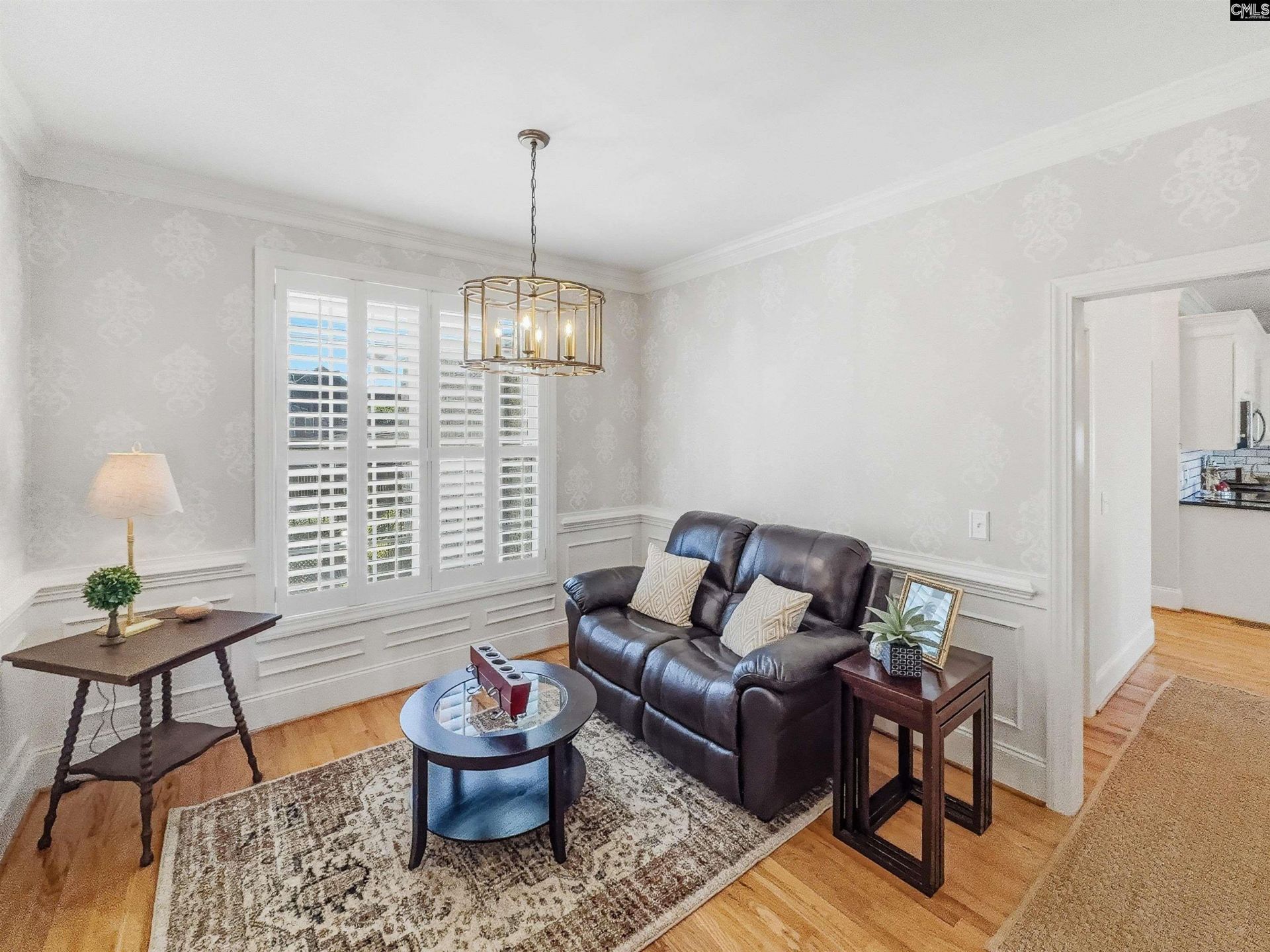 304 Shoal Creek Drive  Photo 9