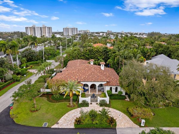 1005 Tamarind Road, Delray Beach, FL 33483