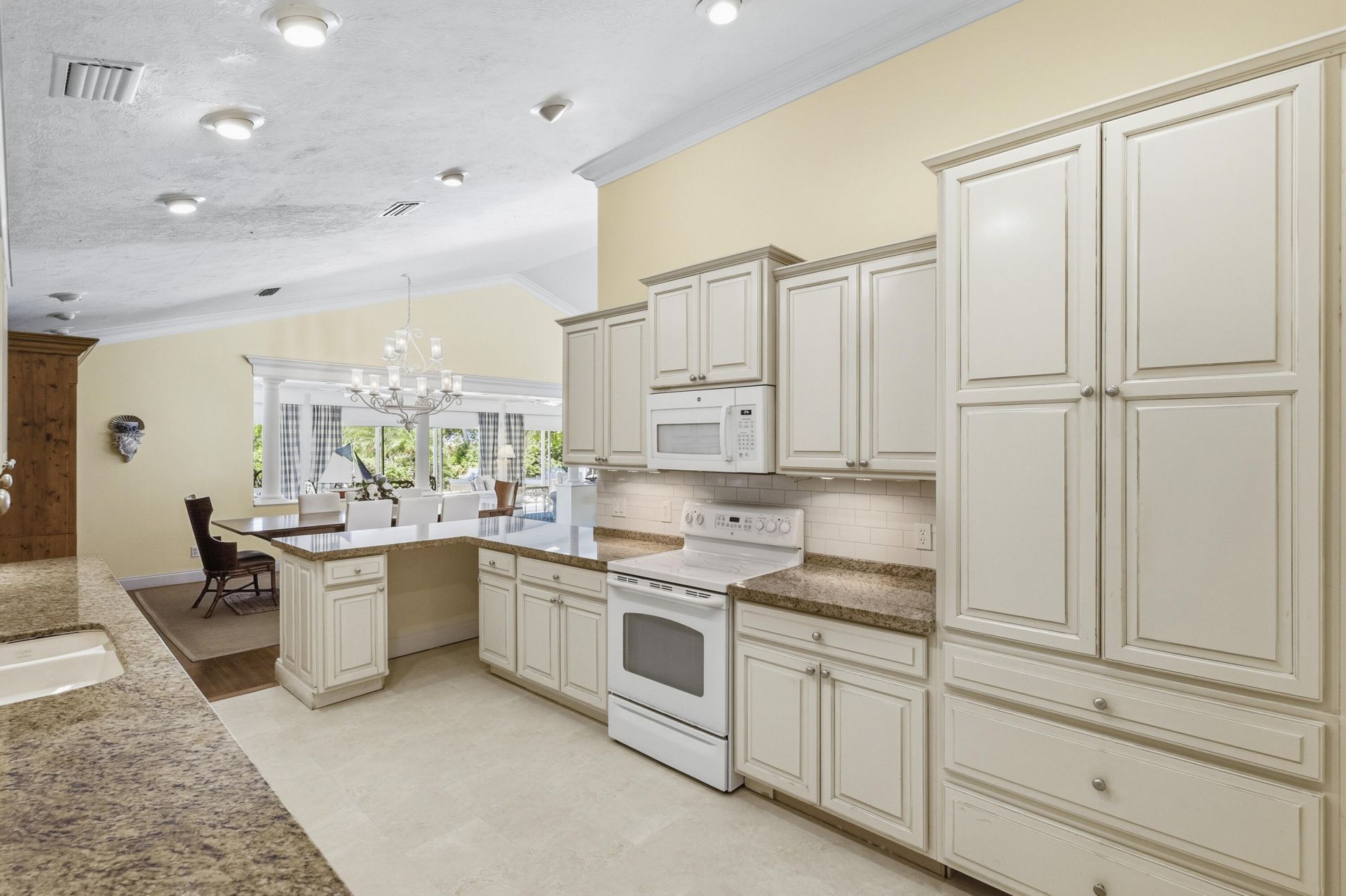 5311 SE Burning Tree Circle, Stuart, FL 34997 Photo