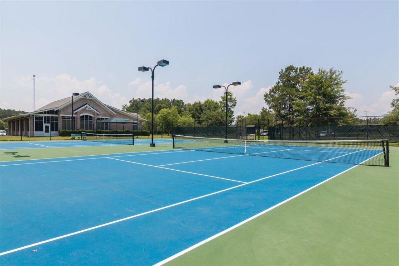 1516 Arden Court Photo 37