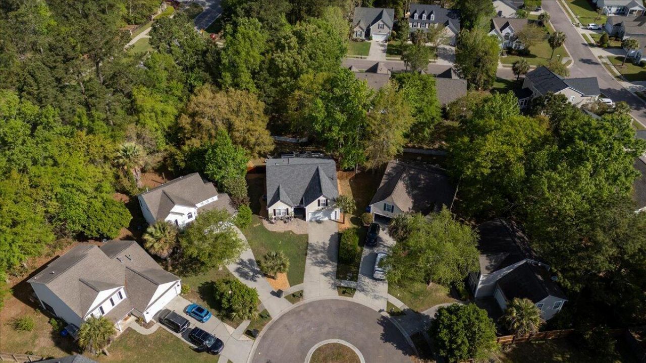 1516 Arden Court Photo 44