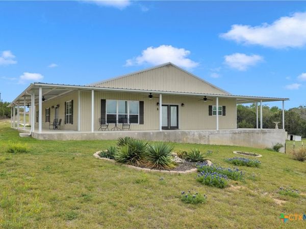 5020 County Road 252 , Bertram, TX 78605