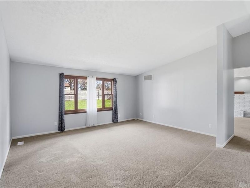 1007 Hyde Park Drive, Centerville, OH 45429 Photo 12