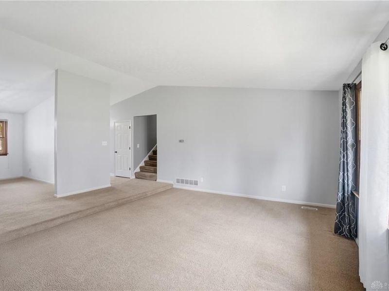 1007 Hyde Park Drive, Centerville, OH 45429 Photo 14