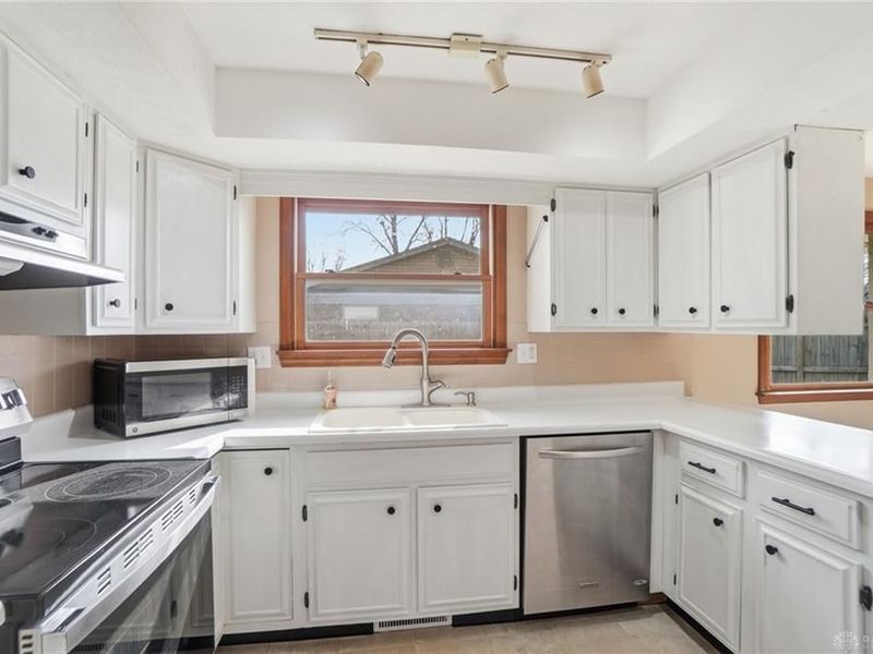 1007 Hyde Park Drive, Centerville, OH 45429 Photo 23