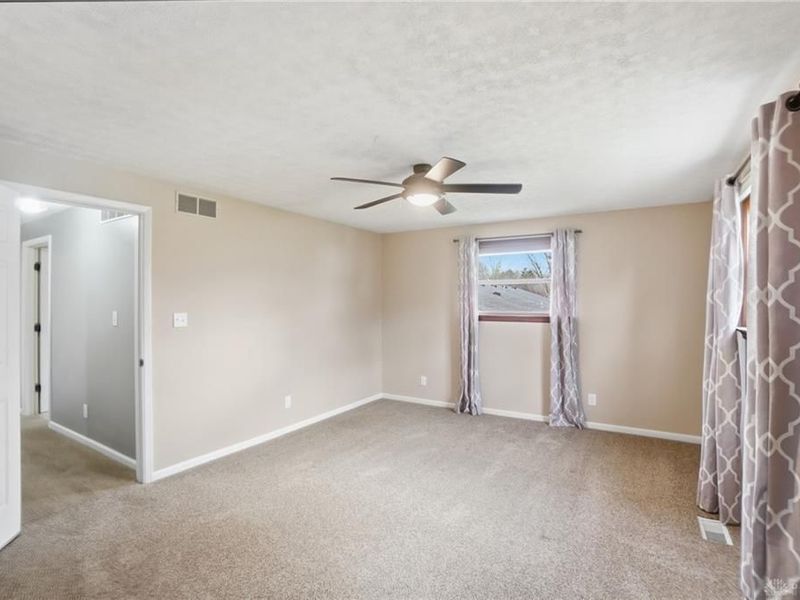 1007 Hyde Park Drive, Centerville, OH 45429 Photo 36