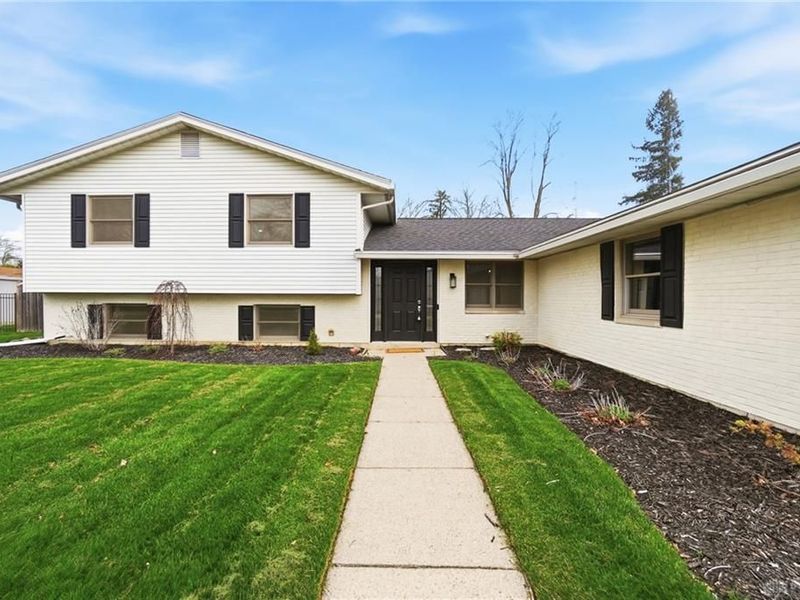 1007 Hyde Park Drive, Centerville, OH 45429 Photo 7