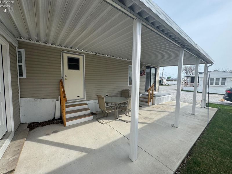 1220 W Richey Road, Unit 60, Port Clinton, OH 43452 Photo 16