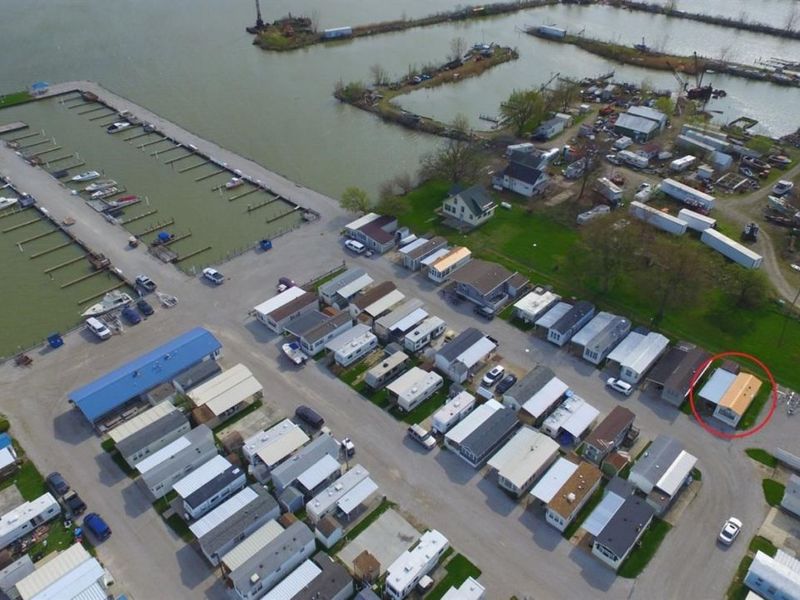 1220 W Richey Road, Unit 60, Port Clinton, OH 43452 Photo 5