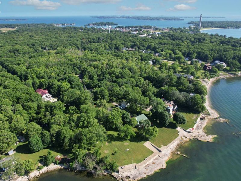 174 Booker Lane, Put in Bay, OH 43456 Photo 4