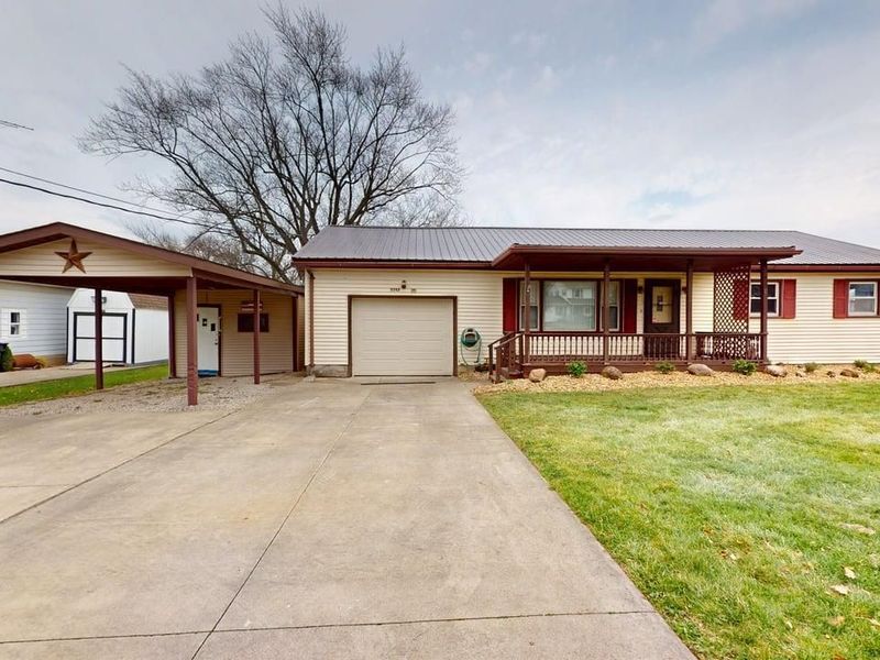 3392 Austin Drive, Willard, OH 44890 Photo 2