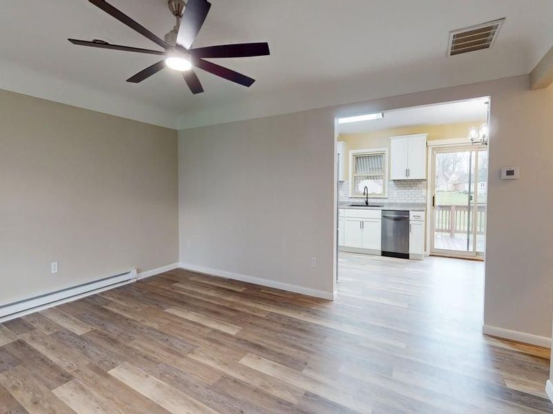 3392 Austin Drive, Willard, OH 44890 Photo 4