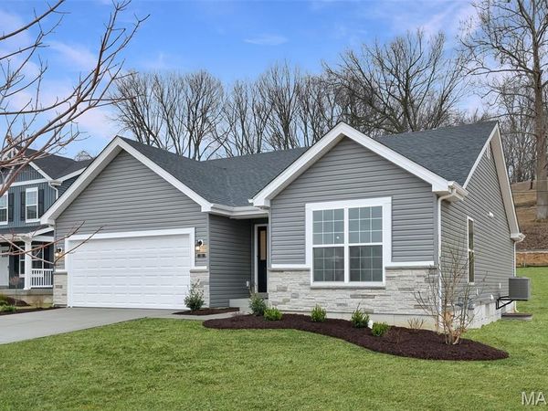 28 Shady Elm Court , St Charles, MO 63301