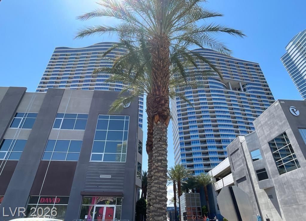 4525 Dean Martin Drive, Unit 2704, Las Vegas, NV 89103 Main Photo