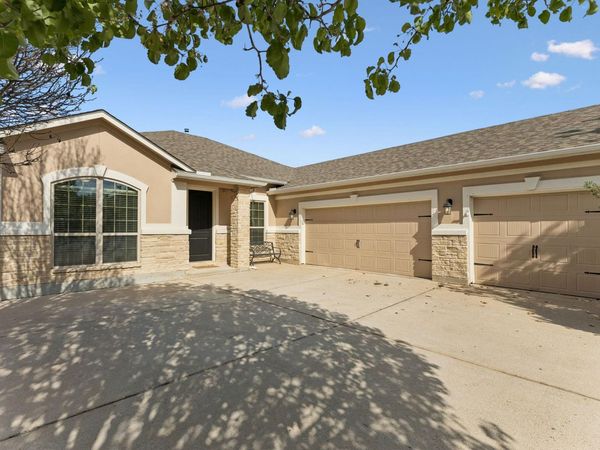3308 Mendips LN, Pflugerville, TX 78660