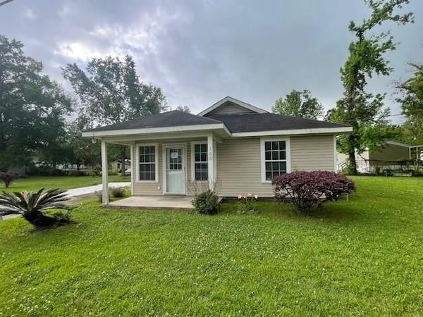 160 CANAL Street, Ponchatoula, LA 70454