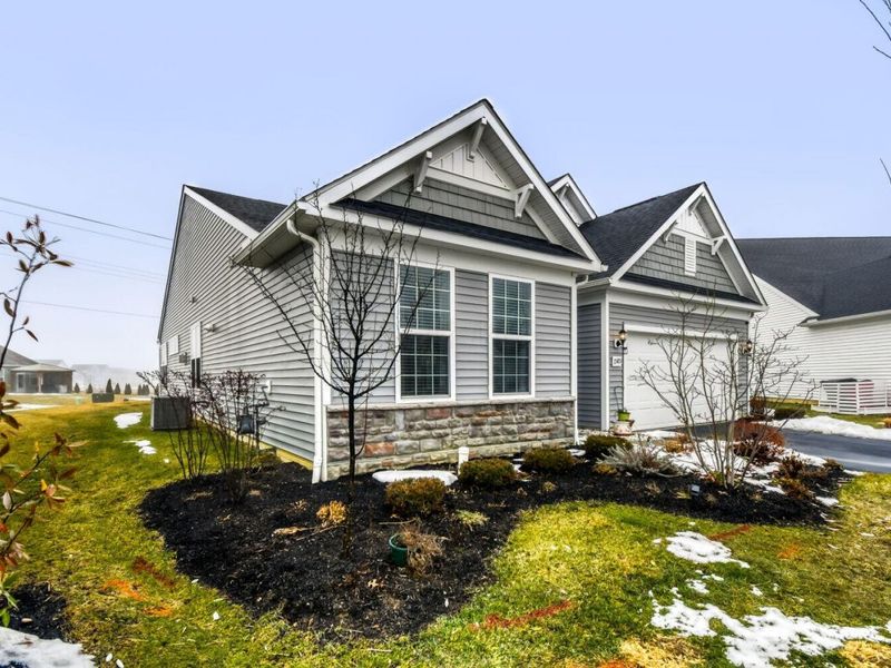 1585 Nettle Court , Sunbury, OH 43074 Photo 2