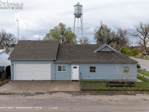 505 2nd Avenue, Deer Trail, CO 80105