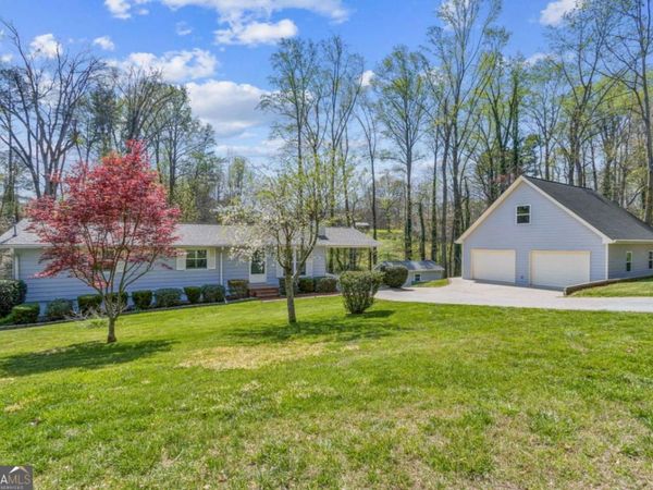 3335 Dogwood Circle, Cumming, GA 30041