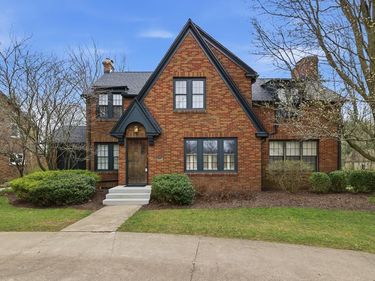 469 Crescent Rd, Mansfield, OH 44907