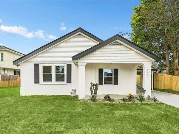 705 5TH Avenue , Harvey, LA 70058