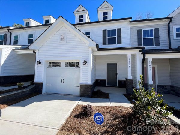 11031 Pagebrook Lane , Charlotte, NC 28214